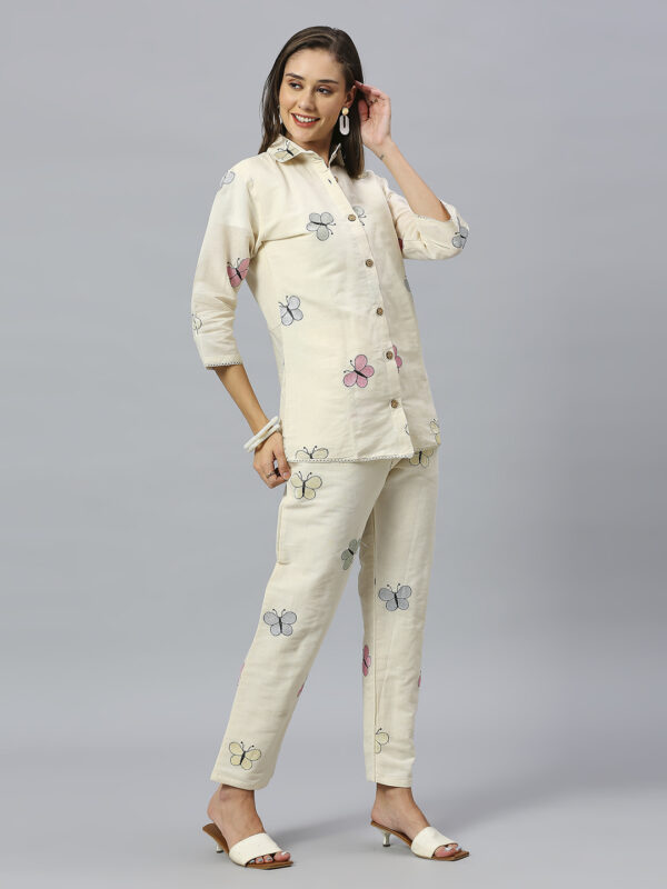 Khadi Cotton Butterfly Design Blouse - Image 3