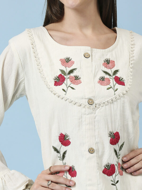 Red Flower Design Co-ord Set - Image 5