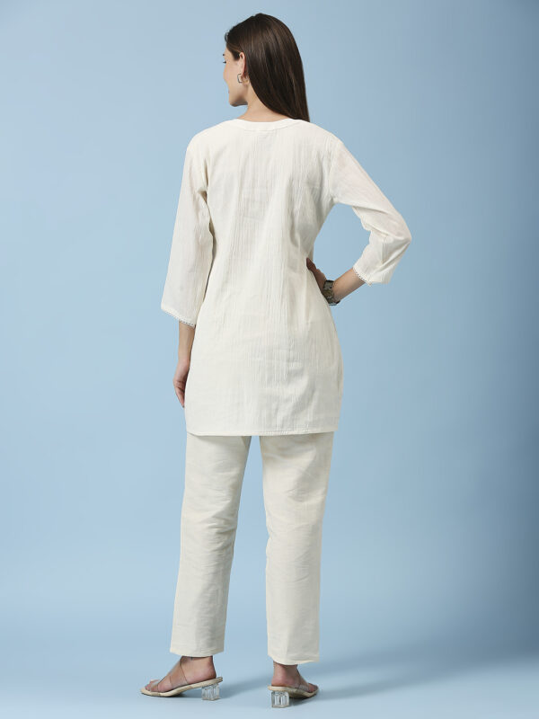 Round Designer Special Collection Arrival Co-ord Set - Image 4