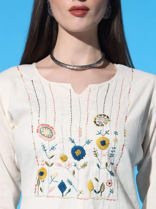 Handcrafted Khadi Cotton Kurti Pant With Duppta Set - Image 4
