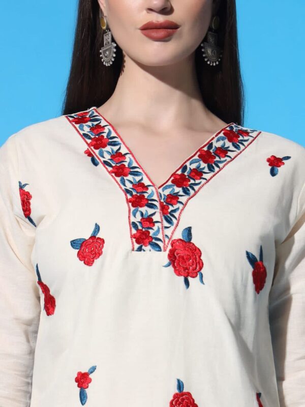 Red Flower Khadi Cotton Designer Kurti Pant Set - Image 5