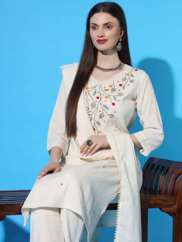 Flower Desgin Khadi Cotton Kurti Pant With Duppta  Set - Image 6