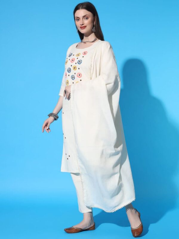 Round Design Kurti Pant and Dupatta Set - Image 3
