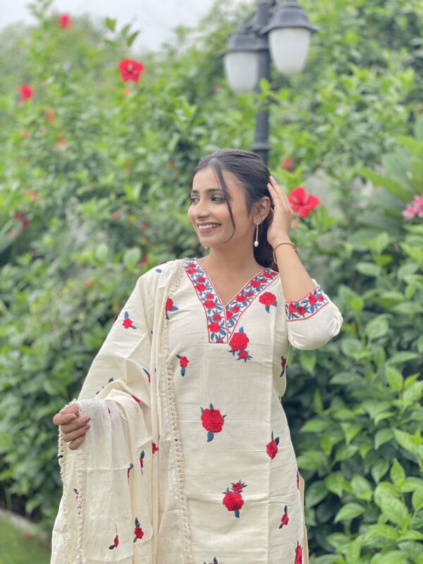 Red Flower Designer Kurti Set - Image 2