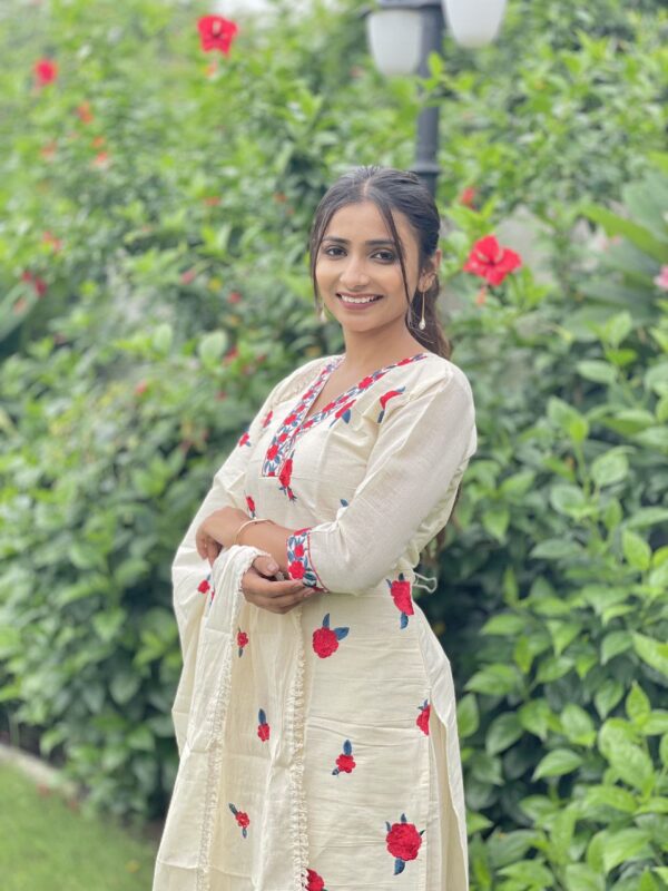 Red Flower Designer Kurti Set - Image 5
