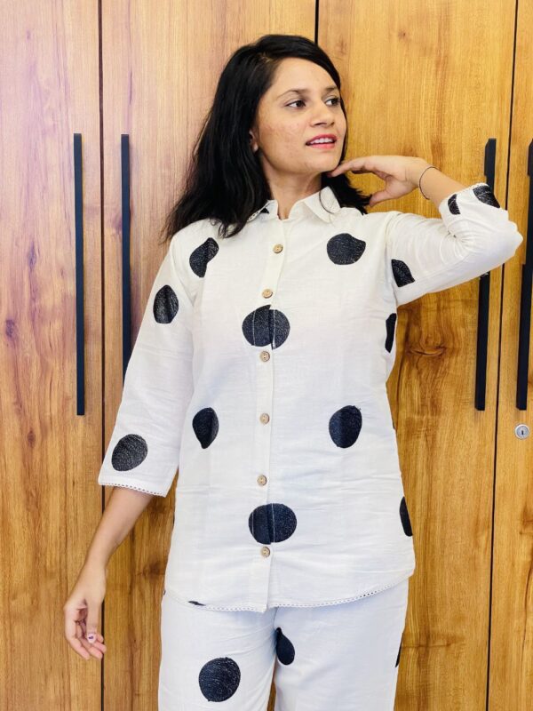 New Black Round Design Co-ord Set - Image 3