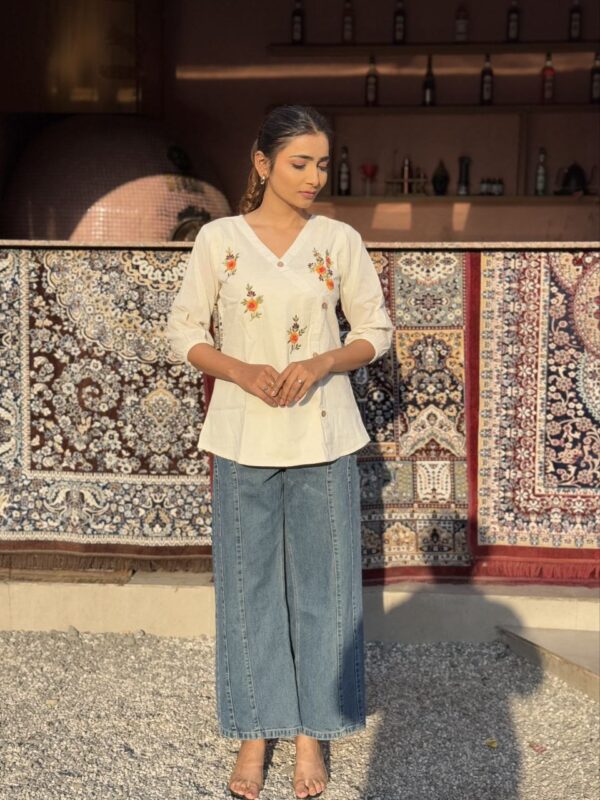 Elegant Khadi Cotton V-Neck Top - Image 4