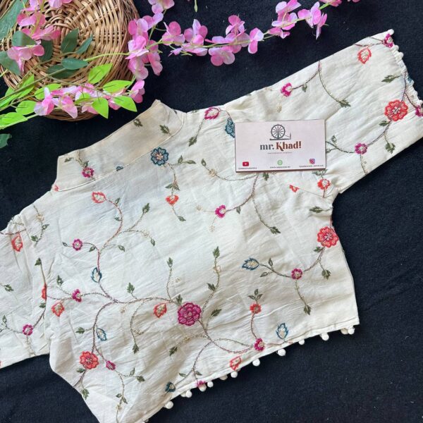 Elegant Flower Design Blouse - Image 2