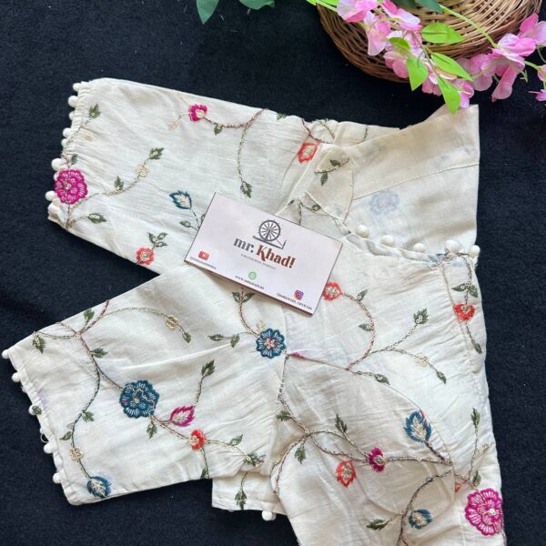 Elegant Flower Design Blouse - Image 3