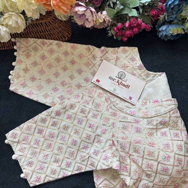 Elegant Pink Chex Design Blouse - Image 3