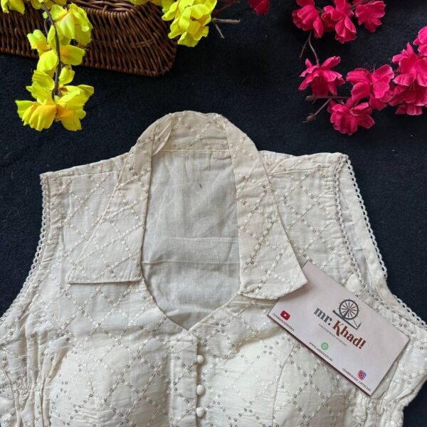 Designer Stretchable Khadi Blouse - Image 3