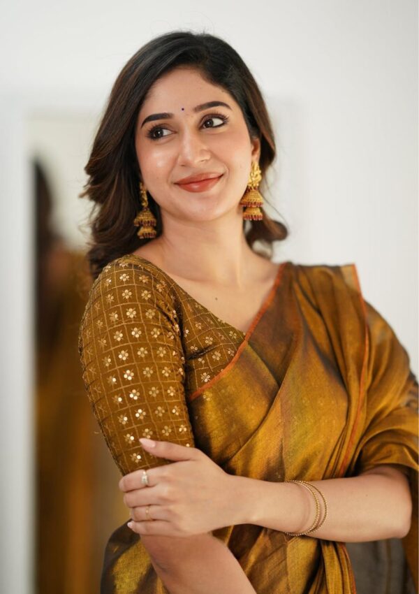 Tissue Cotton Plain Saree - Image 5