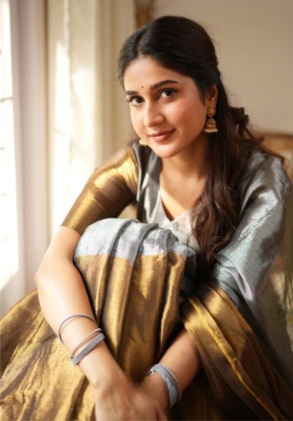 Tissue Cotton Half/Half New Desginer Saree - Image 3