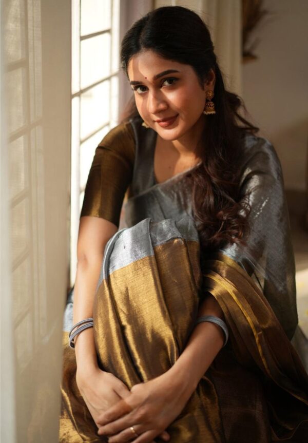Tissue Cotton Half/Half New Desginer Saree - Image 9