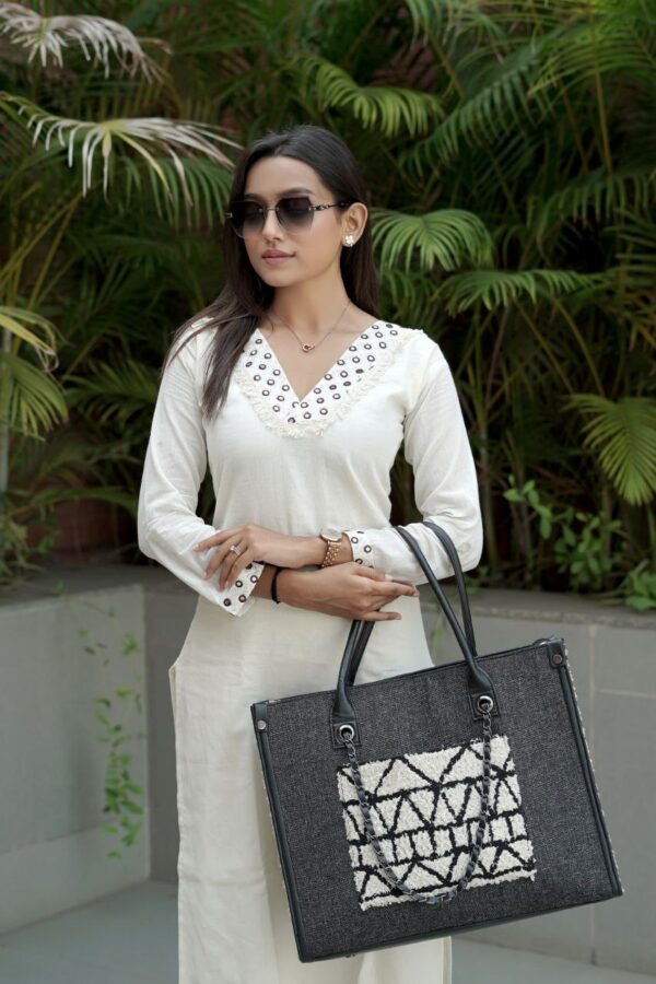 Khadi Cotton Foli Mirror V Neck Kurti And Pant Set - Image 2
