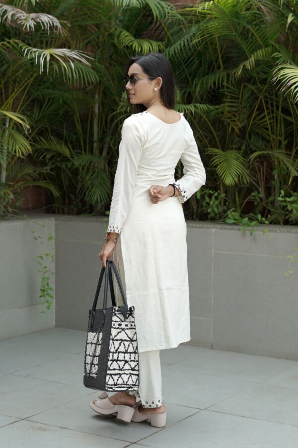 Khadi Cotton Foli Mirror V Neck Kurti And Pant Set - Image 4