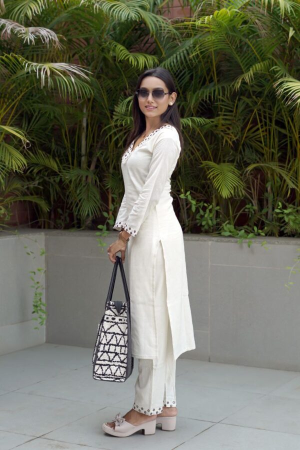 Khadi Cotton Foli Mirror V Neck Kurti And Pant Set - Image 5