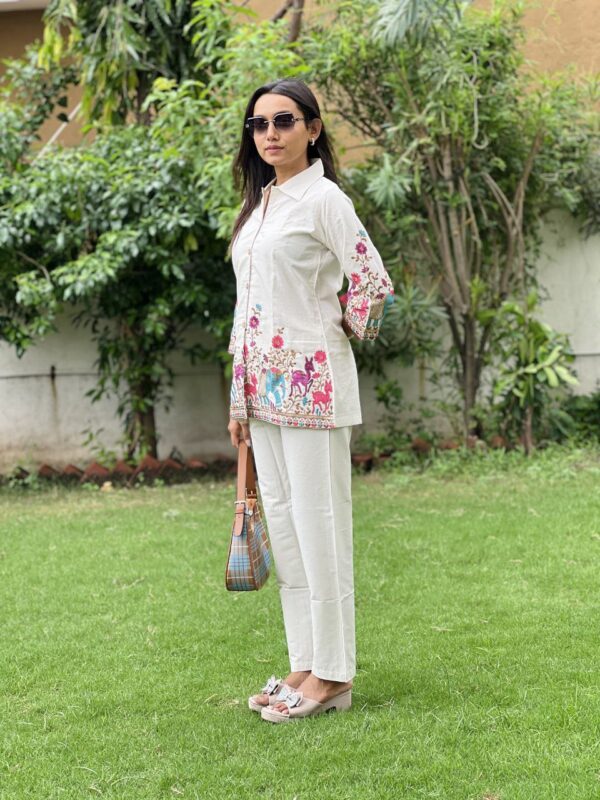 Breezy Khadi Cotton New Design Lunch  Co Ord Set - Image 3